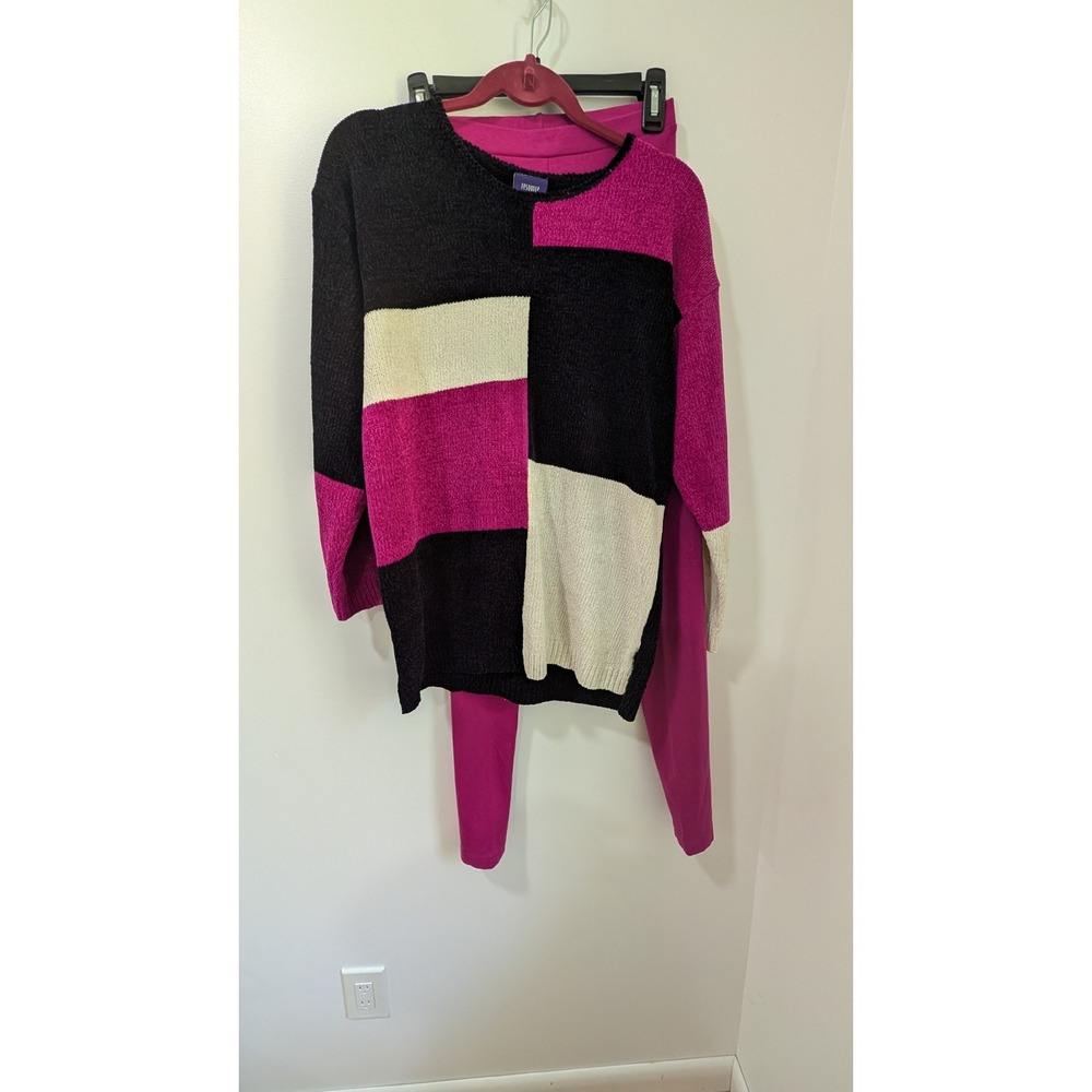 Vintage Resource Colorblock Chenille Sweater-M and Leggings- L Set Magenta Black